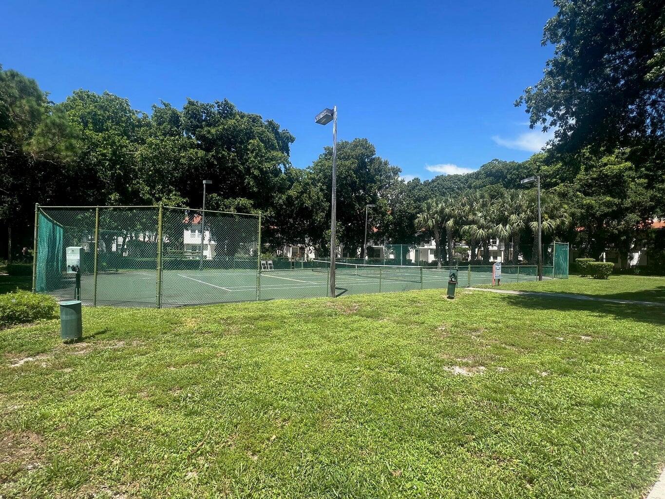 BAHIA AT DELRAY CONDO - Residential Lease