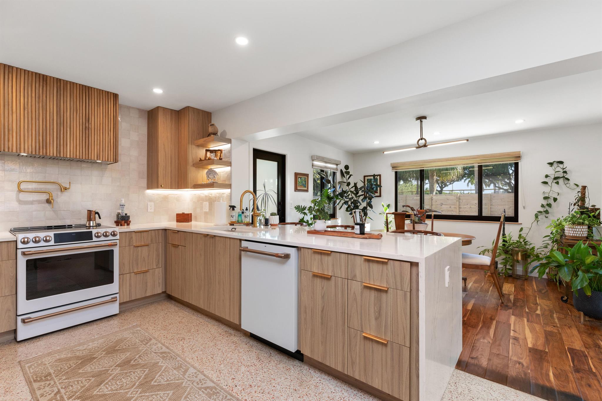 Coral Manor Fourth Add 53 - Residential
