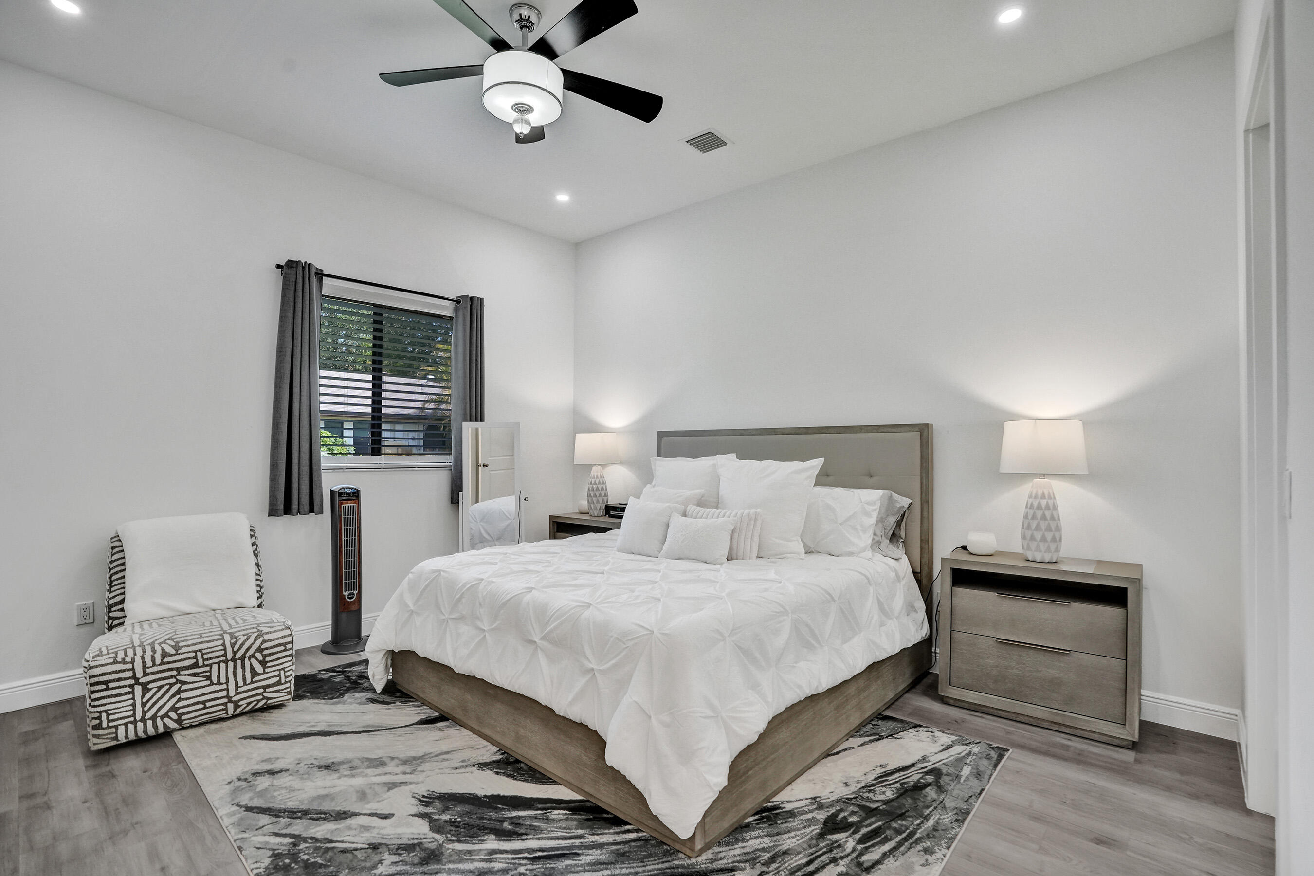 PINE TREE ESTATES - Residential