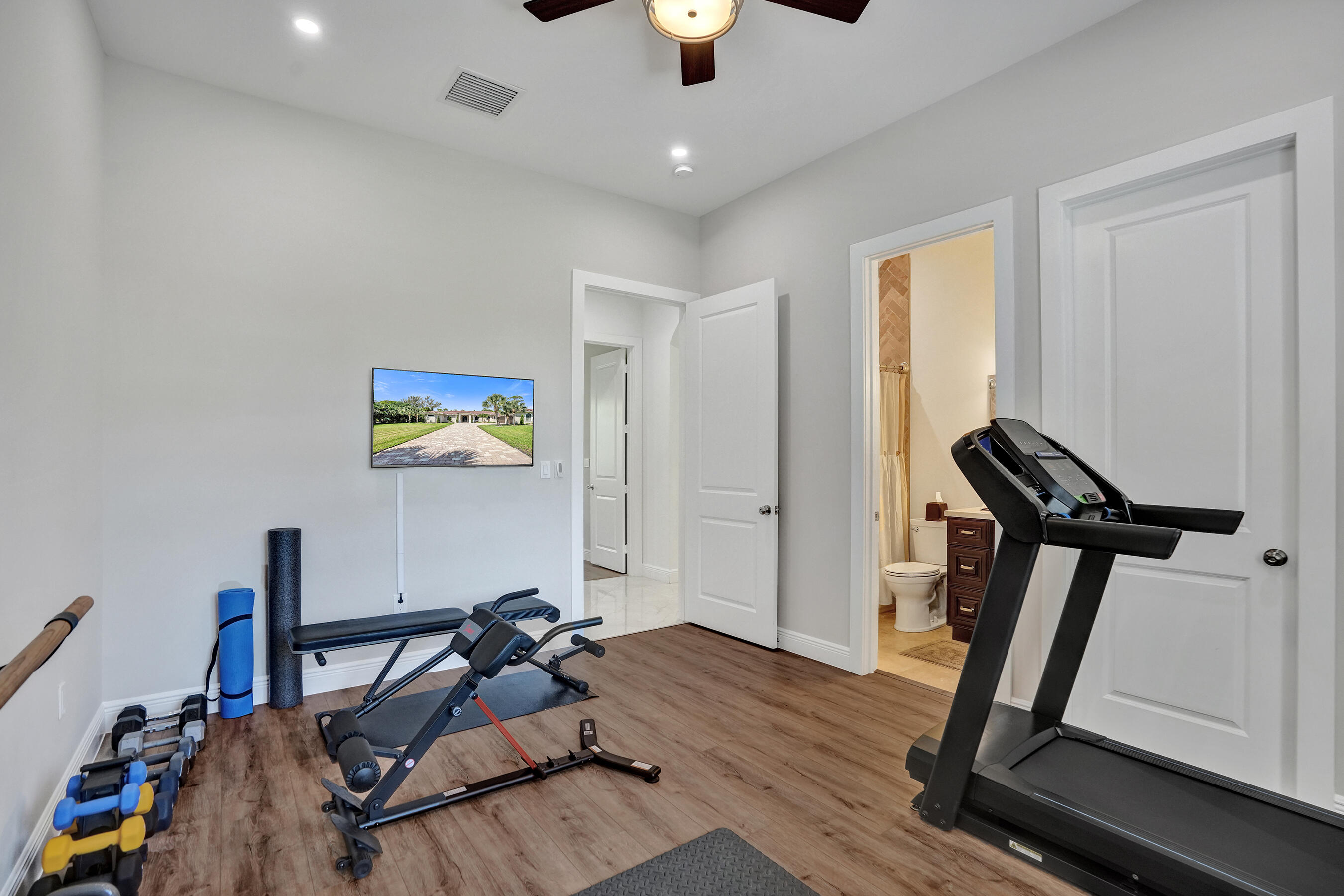 PINE TREE ESTATES - Residential