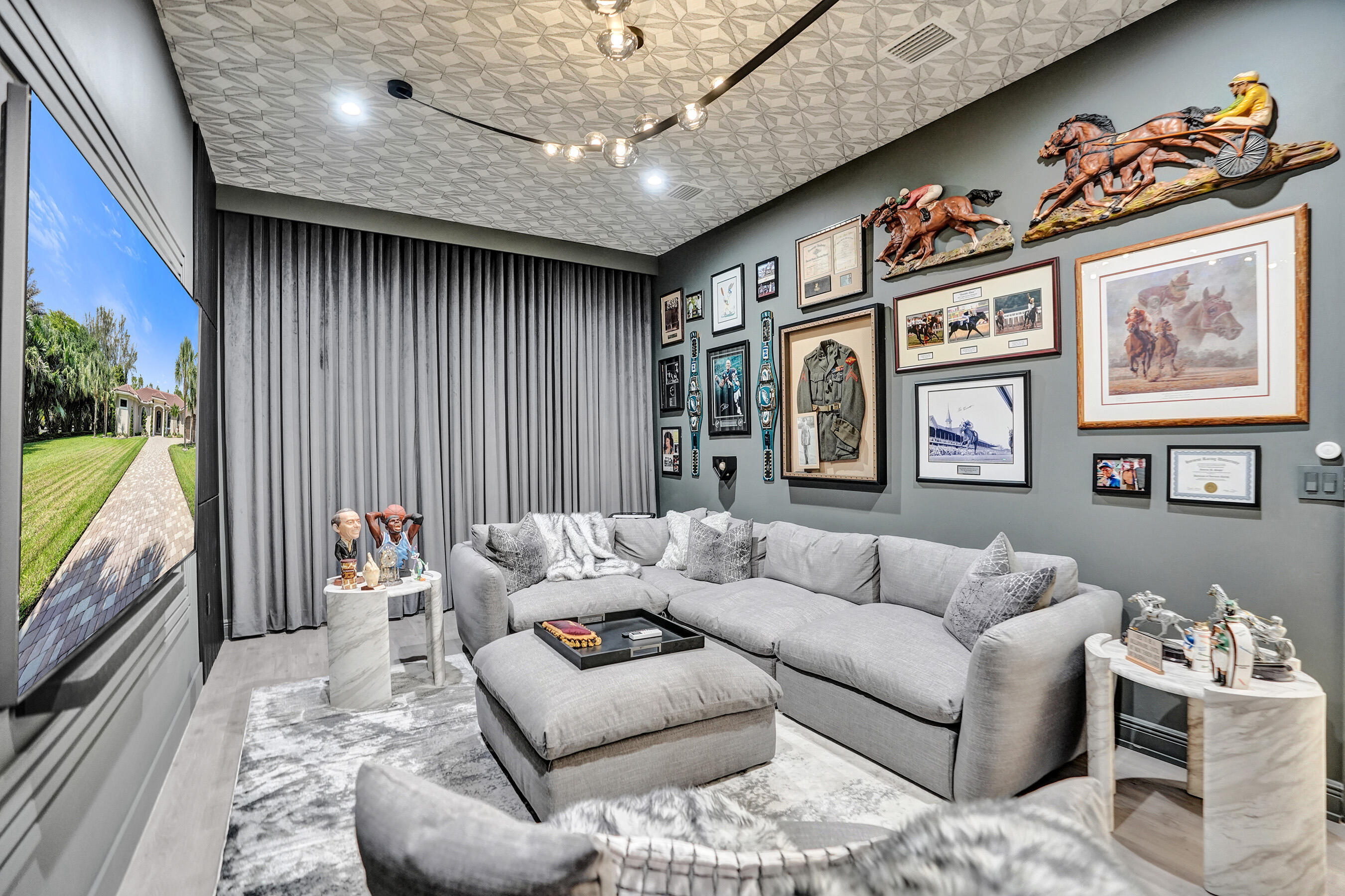 PINE TREE ESTATES - Residential