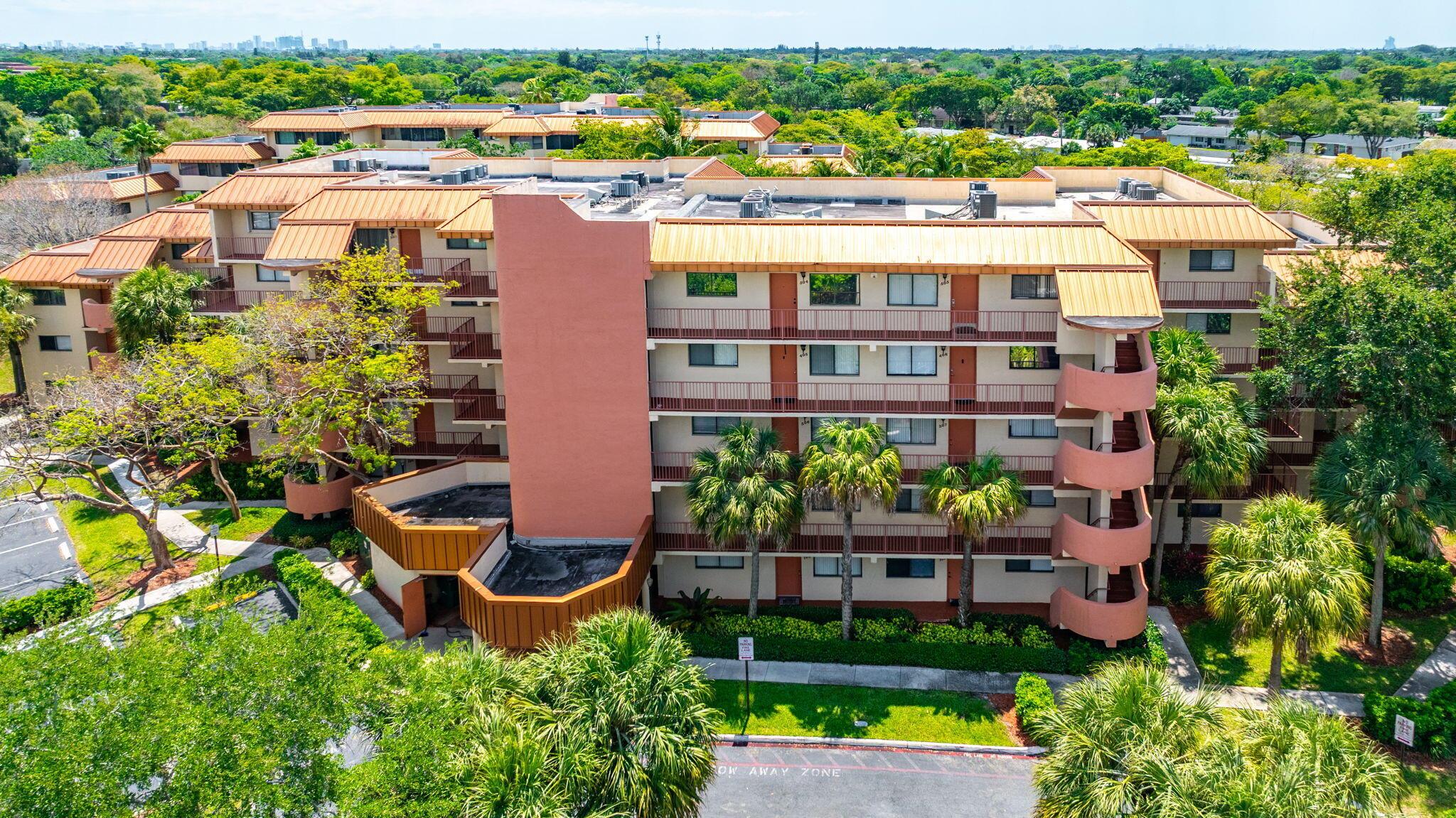7451 NW 16th Street 303