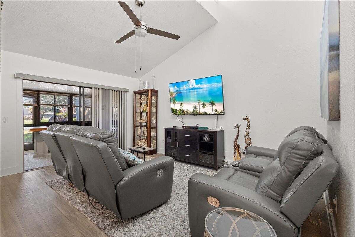 THE CROSSINGS - Residential