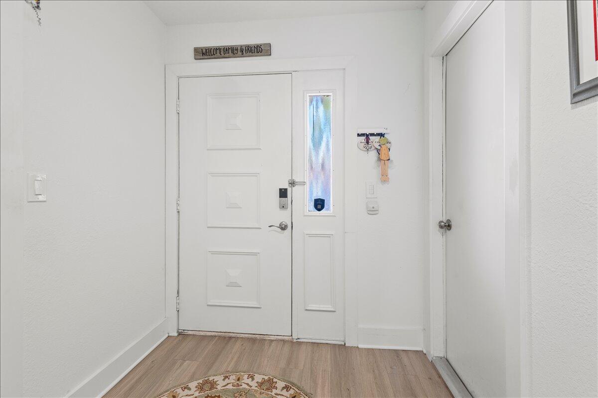 1652 SW Crossing Circle