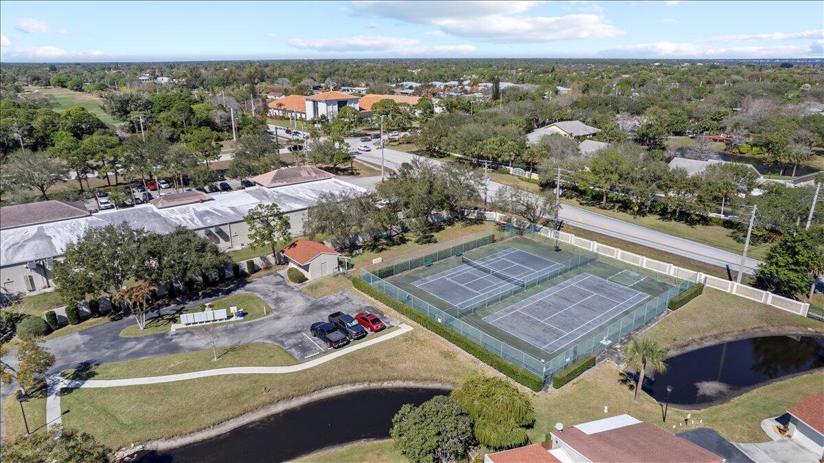 THE CROSSINGS - Residential