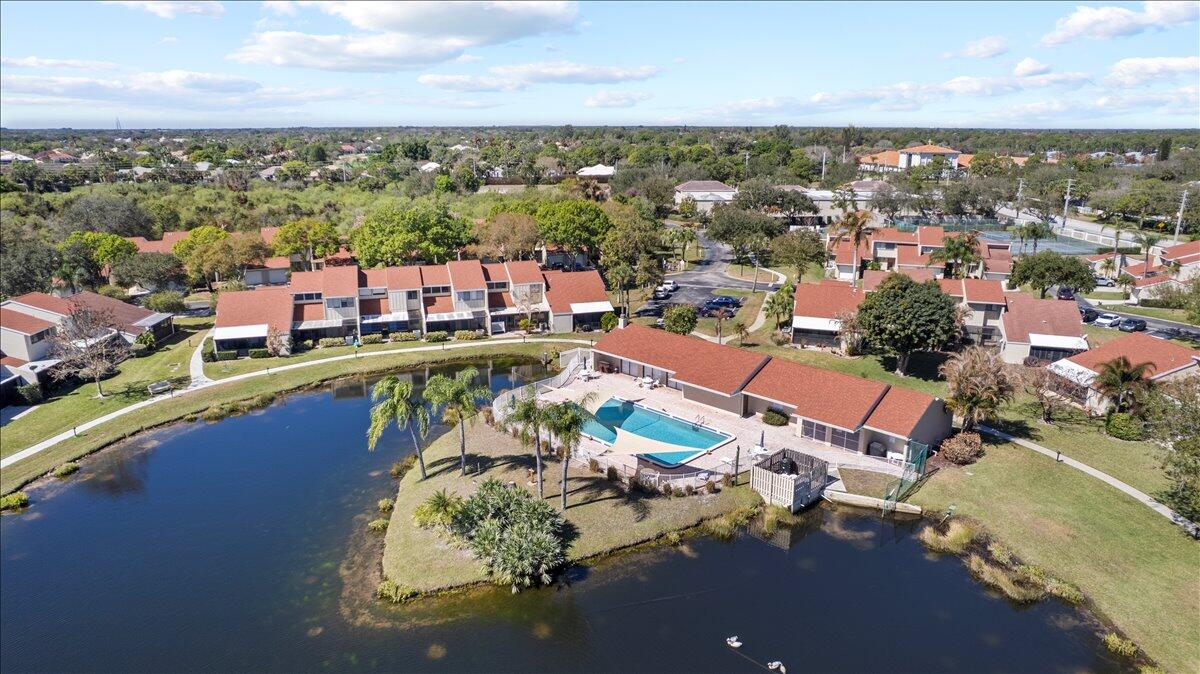 THE CROSSINGS - Residential