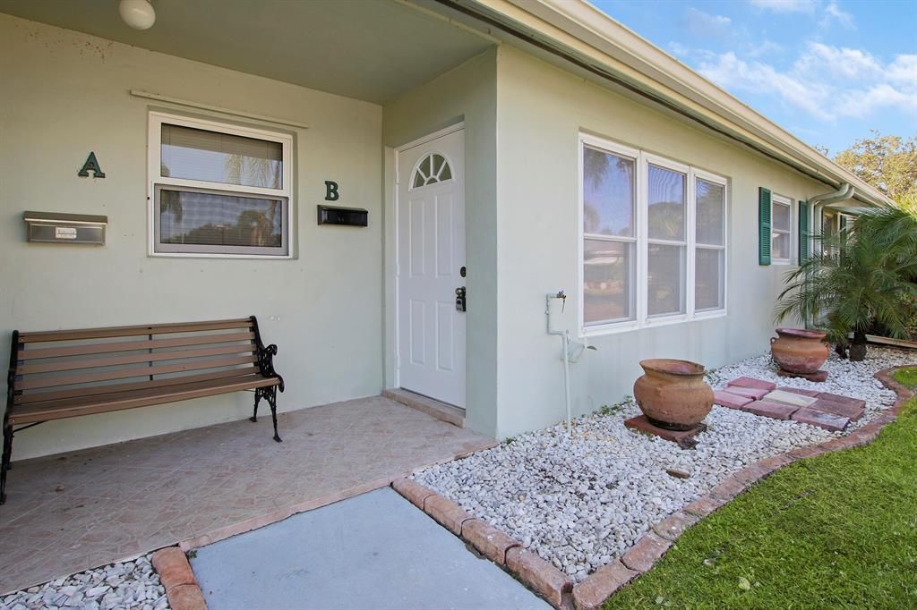 Photo of 535 High Point Dr Apt B, Delray Beach, FL 33445 (MLS # R10761387)