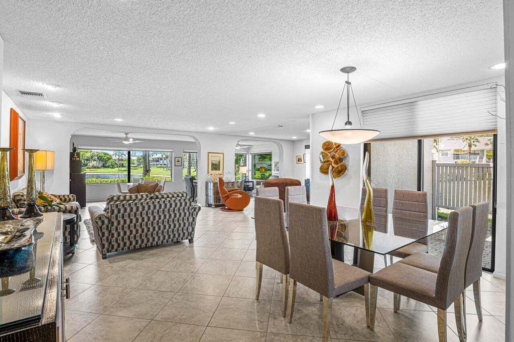 Photo of 20 Eastgate Drive #C, Boynton Beach, FL 33436 (MLS # R10990619)