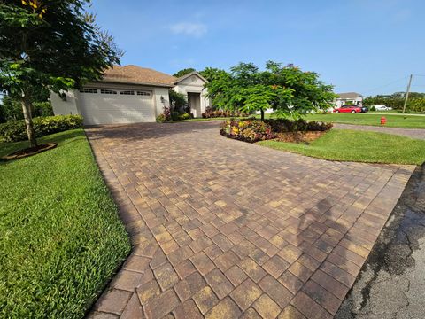 A home in Port St Lucie