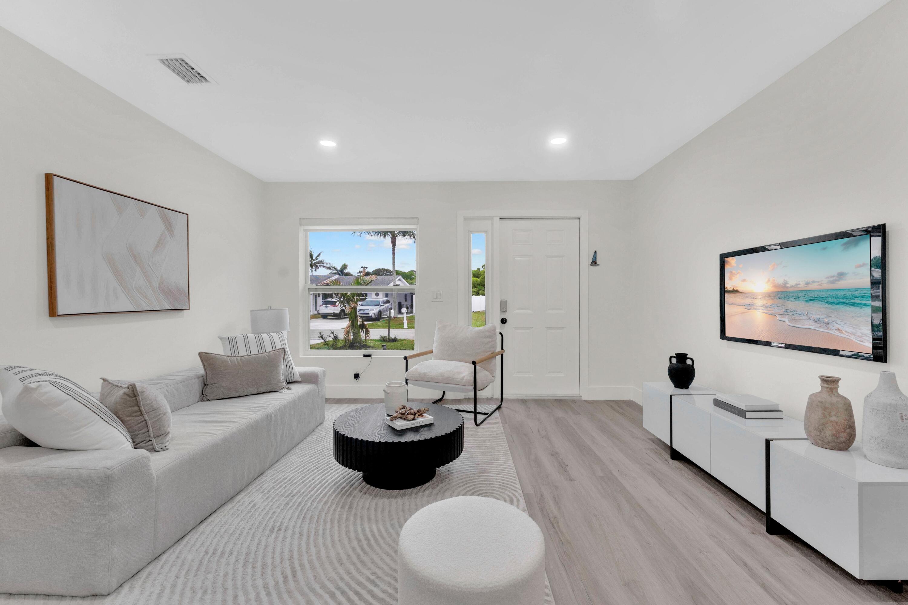 1115 Stillwater Drive