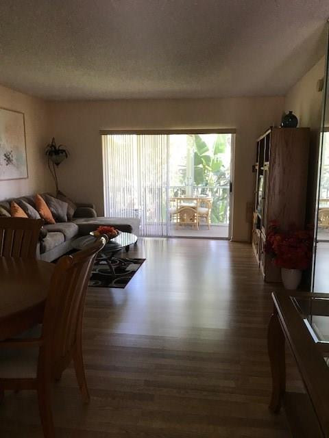 Oriole Gardens - Residential