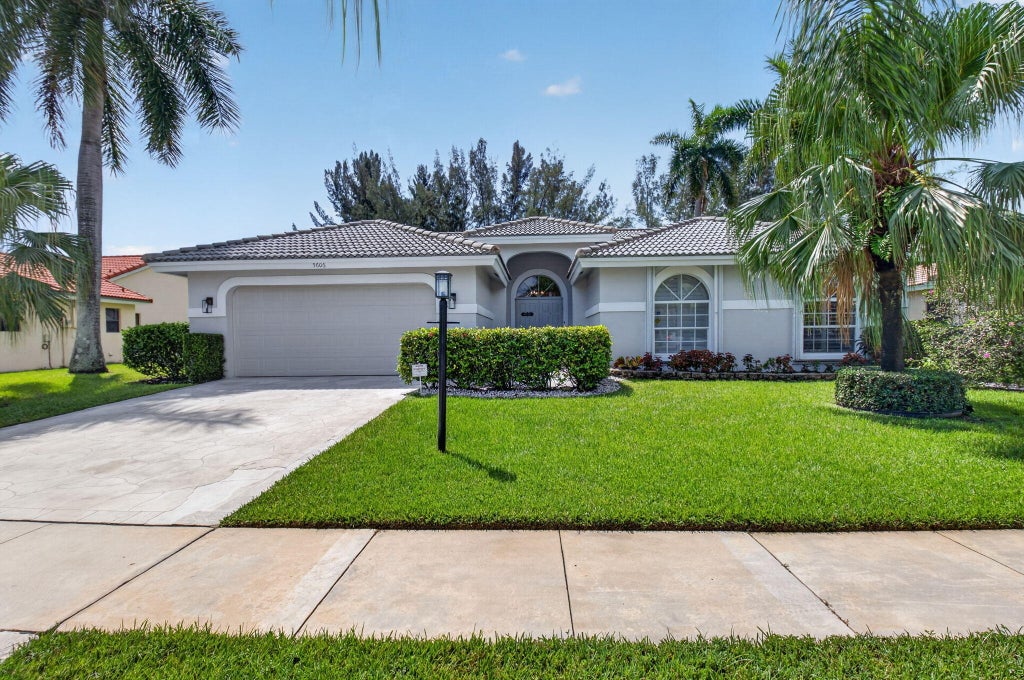 Photo of 5606 Aspen Ridge Circle, Delray Beach, FL 33484 (MLS # B26076976)