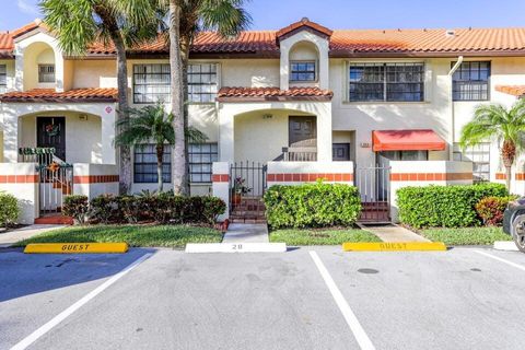 Condominium in Deerfield Beach FL 306 Republic Court Ct.jpg