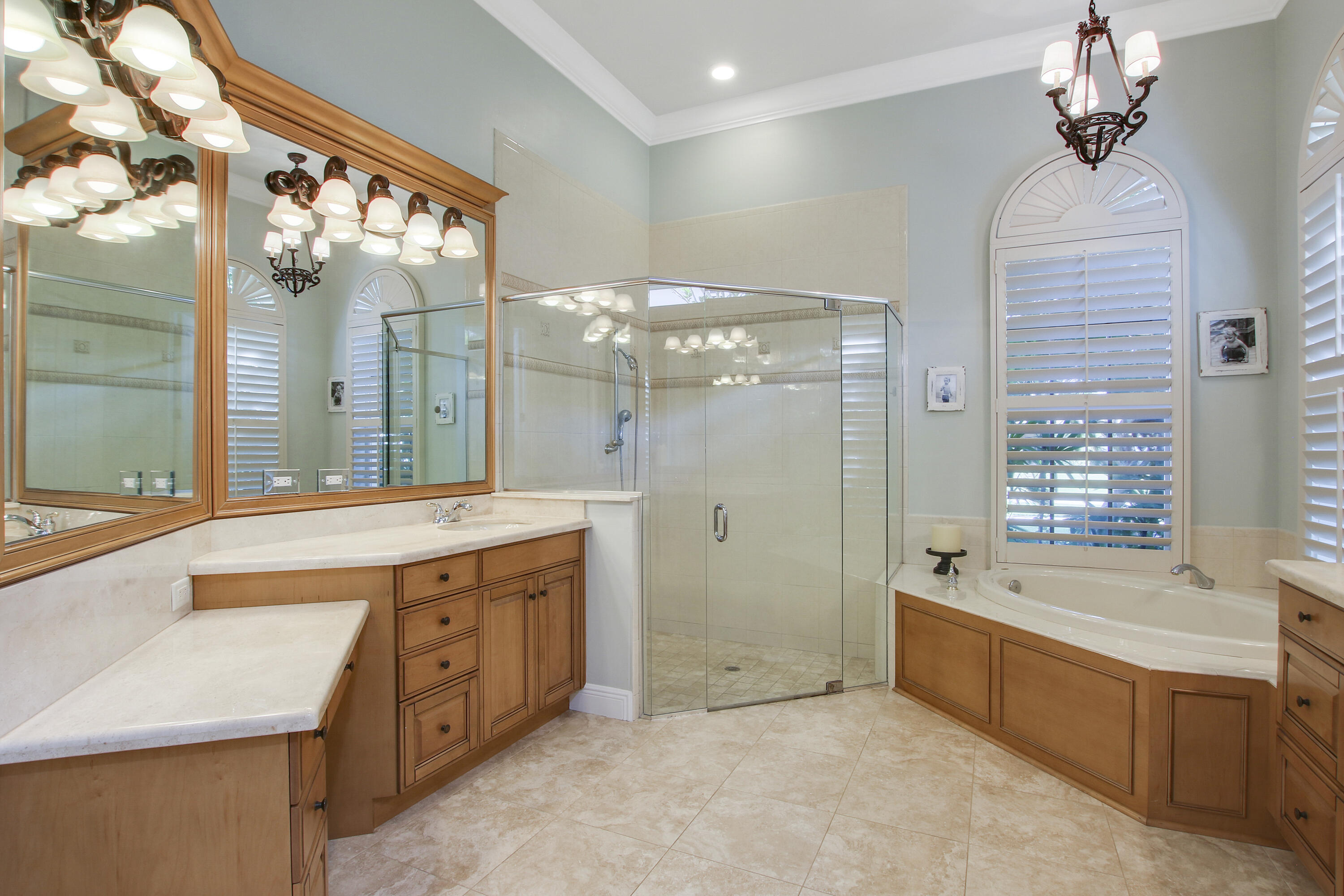 GOLF COURSE ADD TO VILLAGE OF NORTH PALM BEACH - Residential