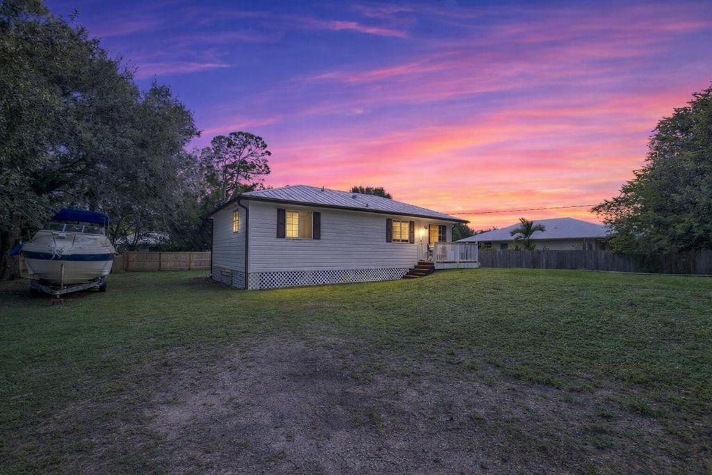 Photo of 9555 Orange Avenue, Fort Pierce, FL 34945 (MLS # R11138761)