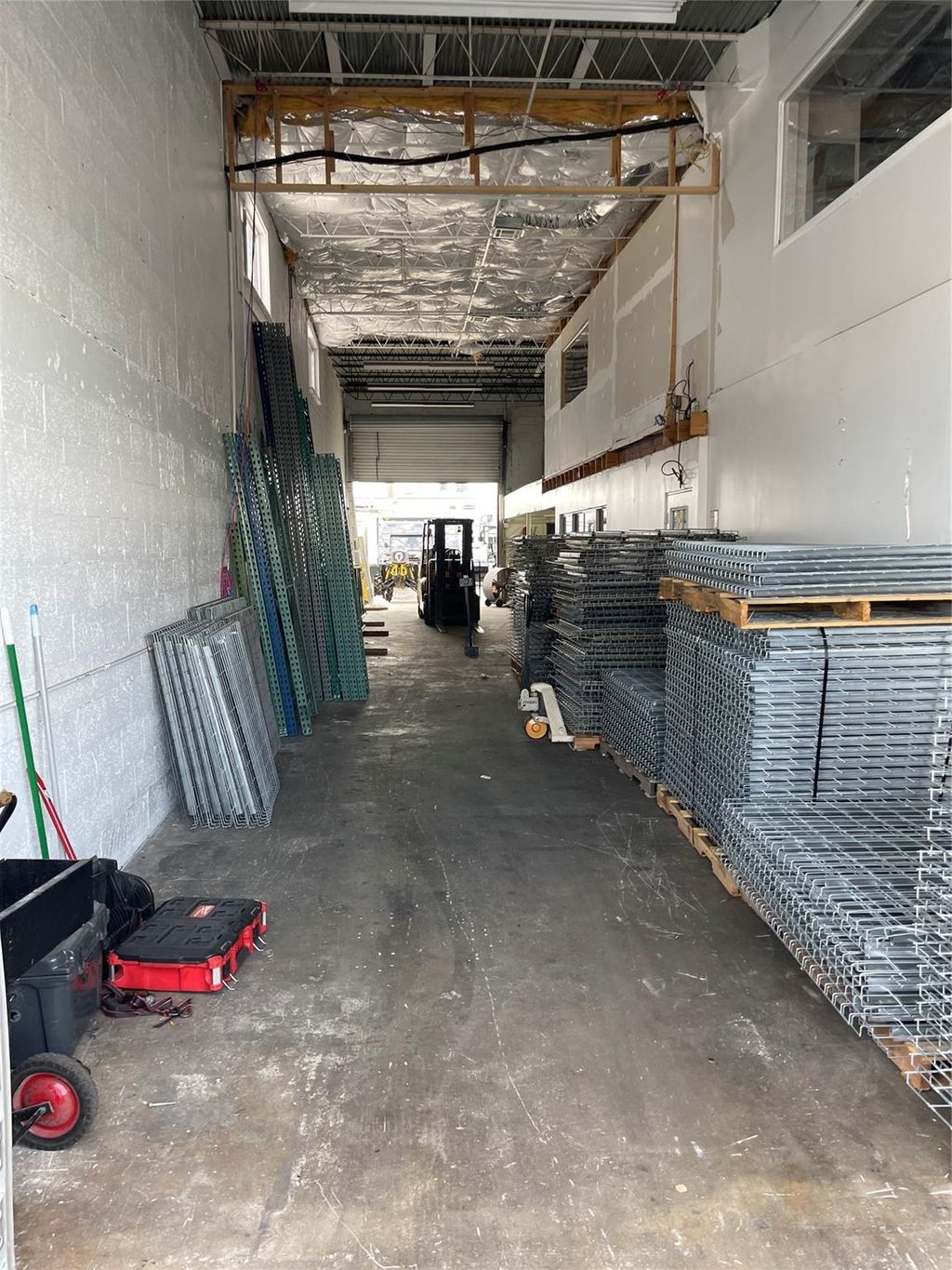 Photo of 4062 NE 5th Terrace, Oakland Park, FL 33334 (MLS # F10499761)