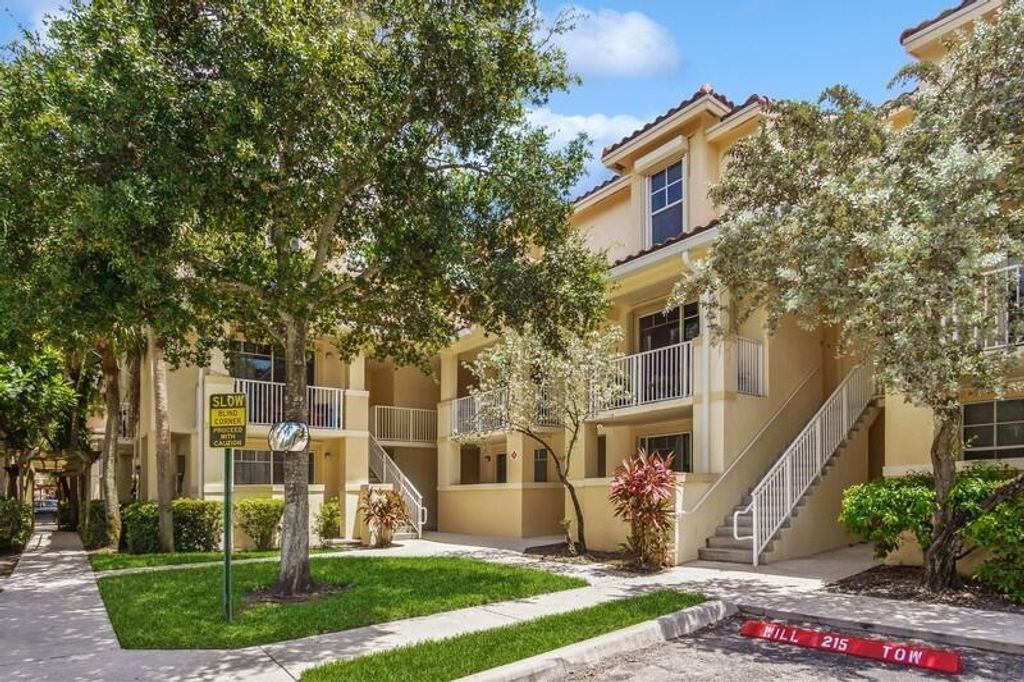 Photo of 4822 Chancellor Drive #13, Jupiter, FL 33458 (MLS # R10910225)