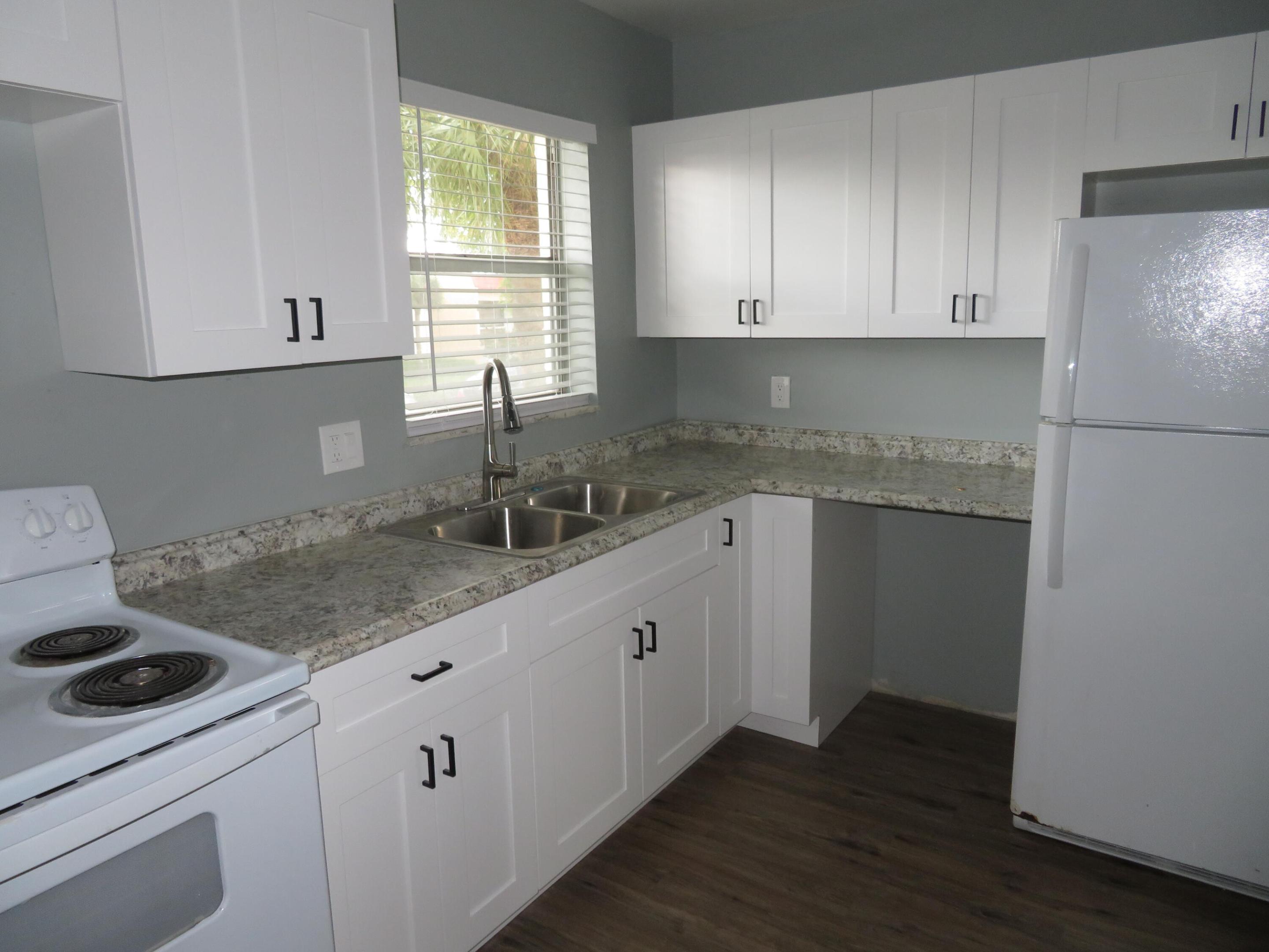 GOLDEN LAKES VILLAGE CONDO 1 THRU 13-A - Residential Lease