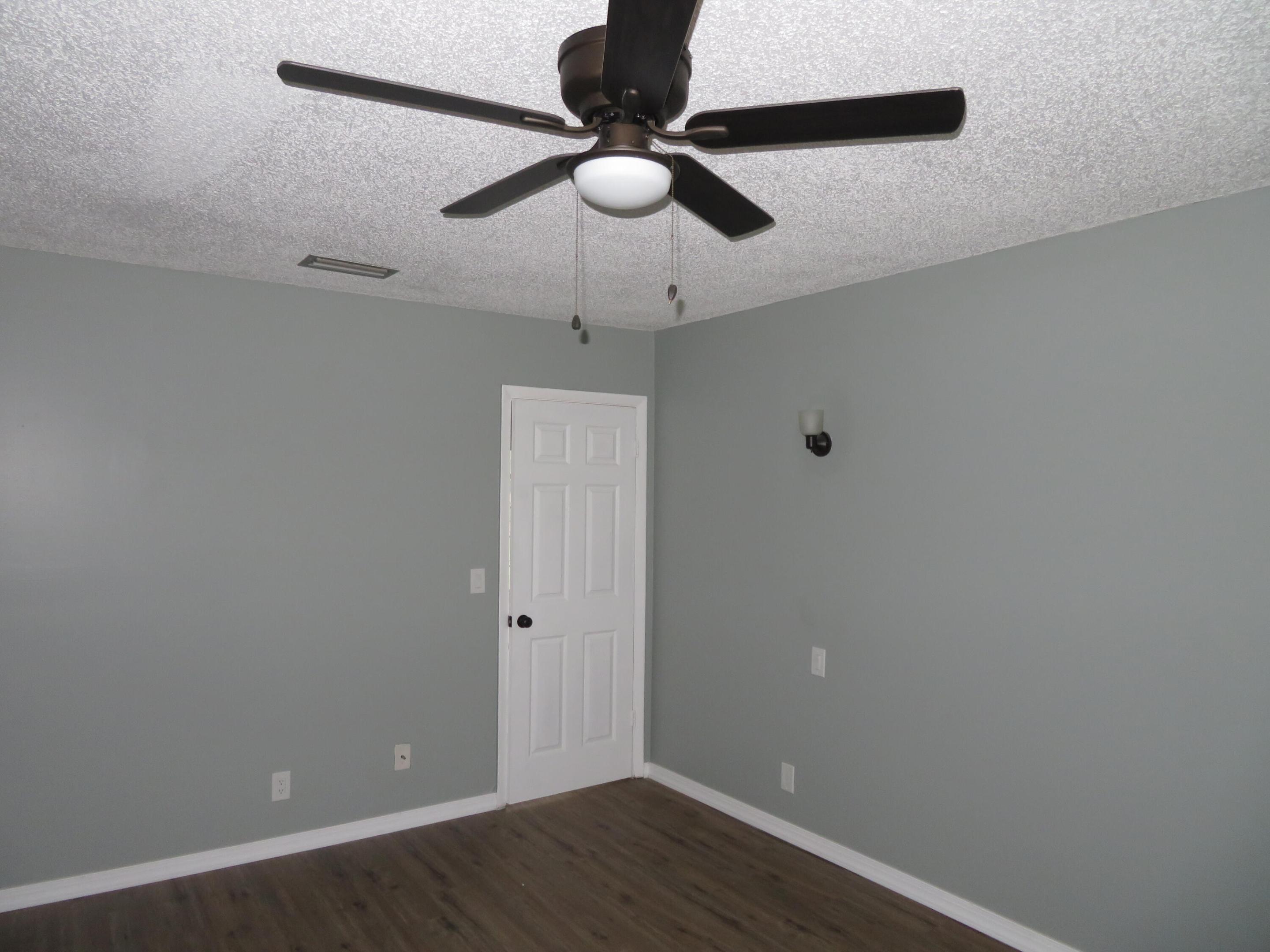 GOLDEN LAKES VILLAGE CONDO 1 THRU 13-A - Residential Lease