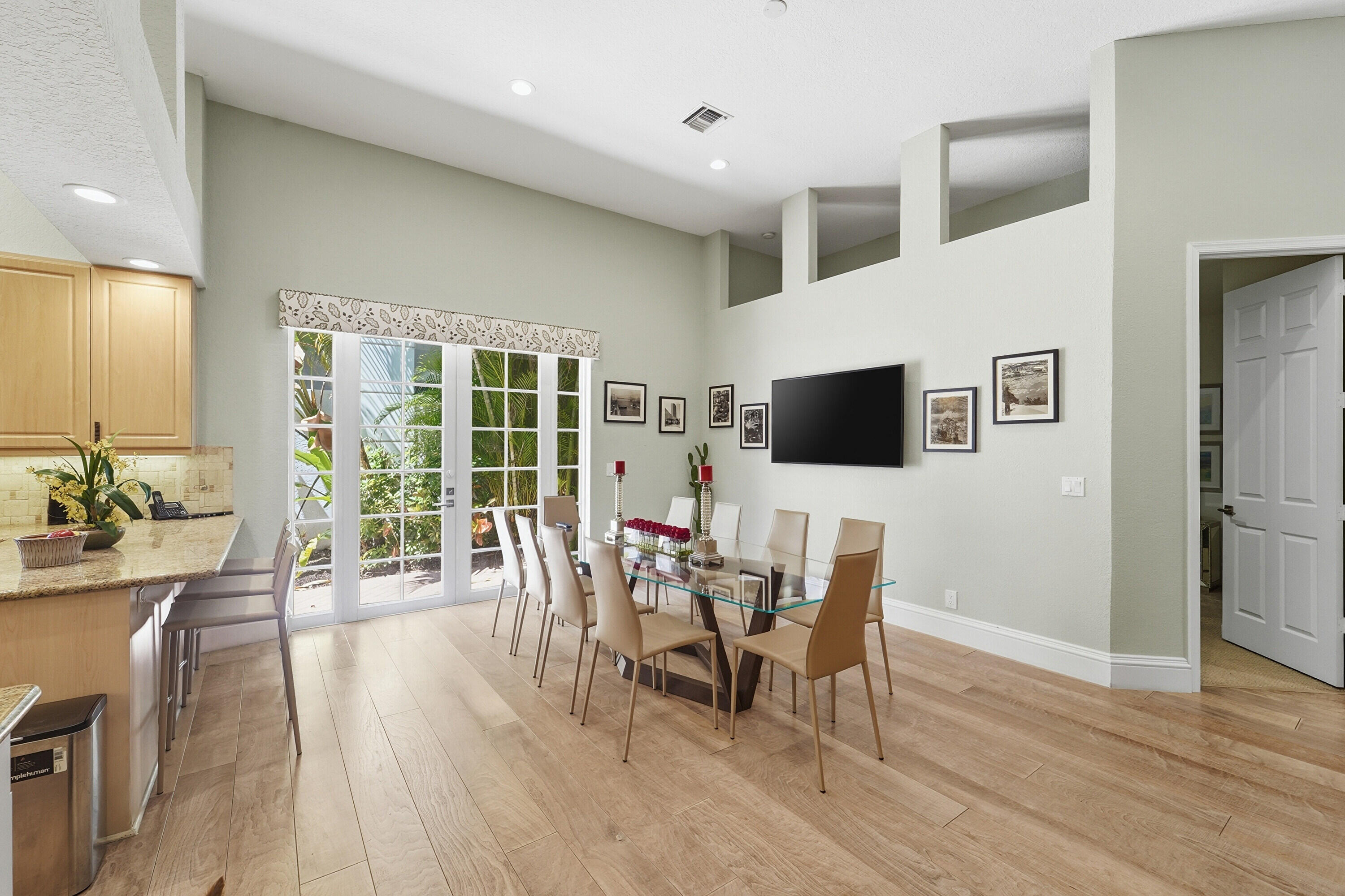 ADDISON RESERVE PARS 1 AND 2 - Residential