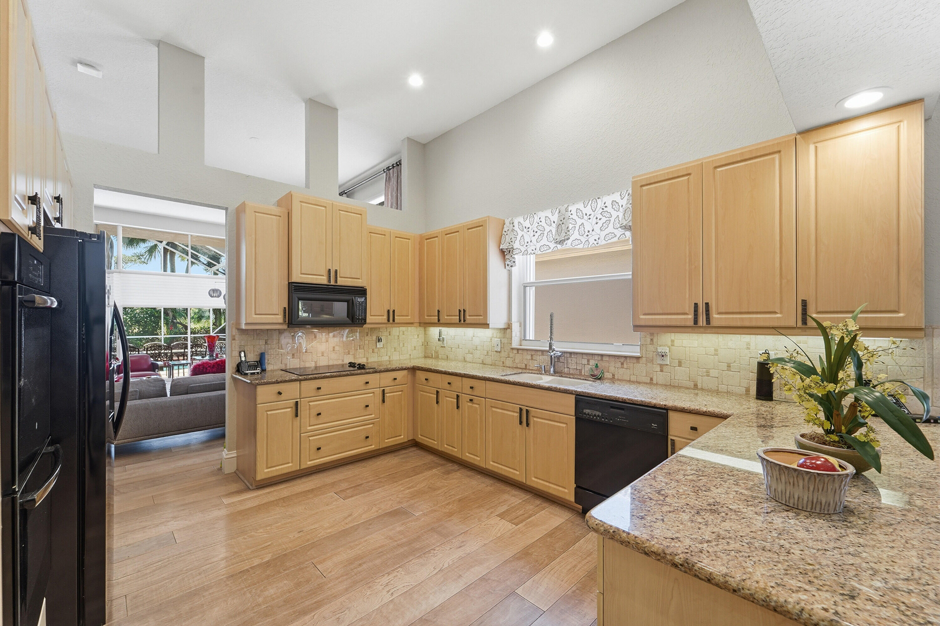 ADDISON RESERVE PARS 1 AND 2 - Residential