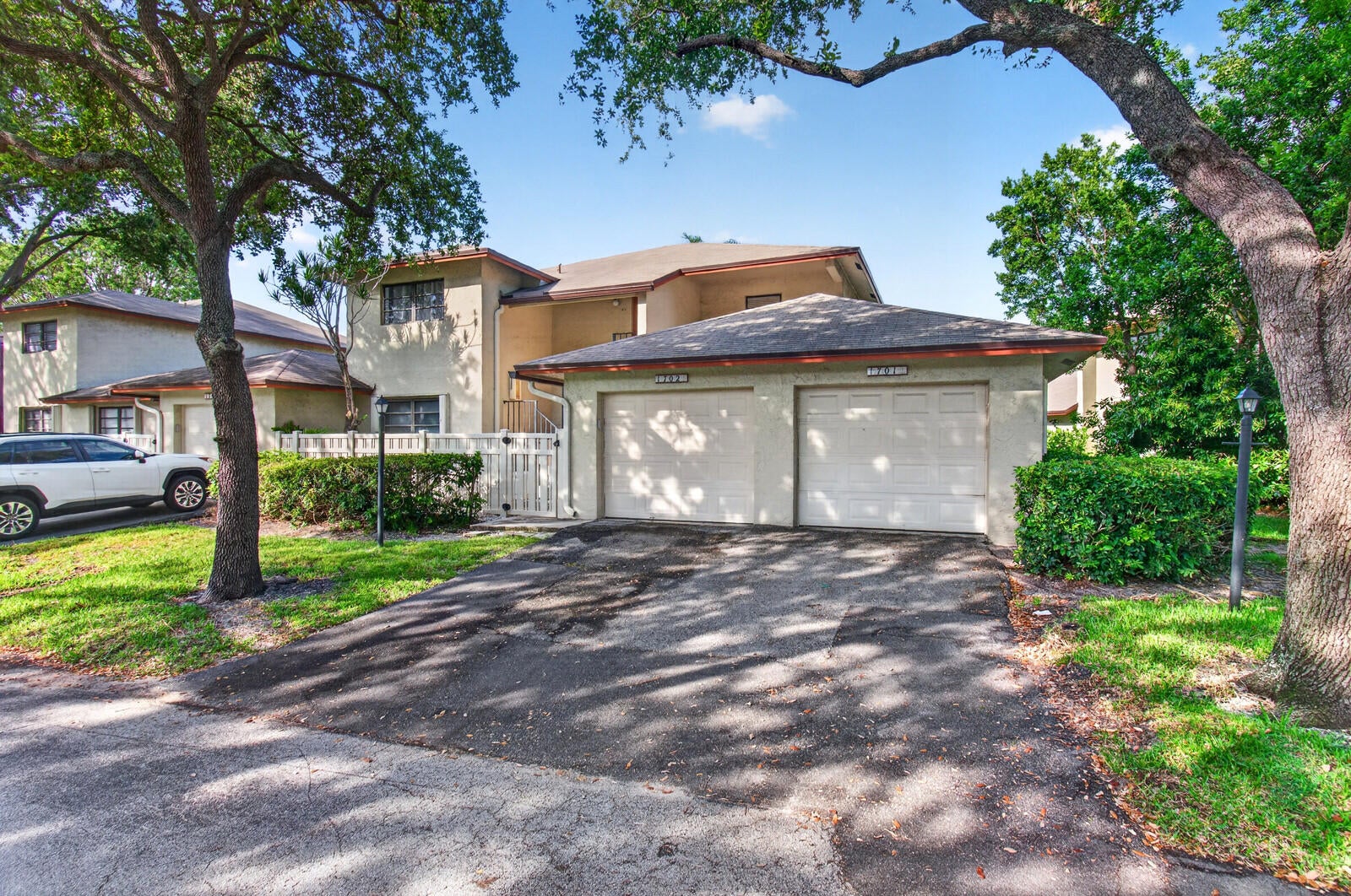 3951 NE 19th Road