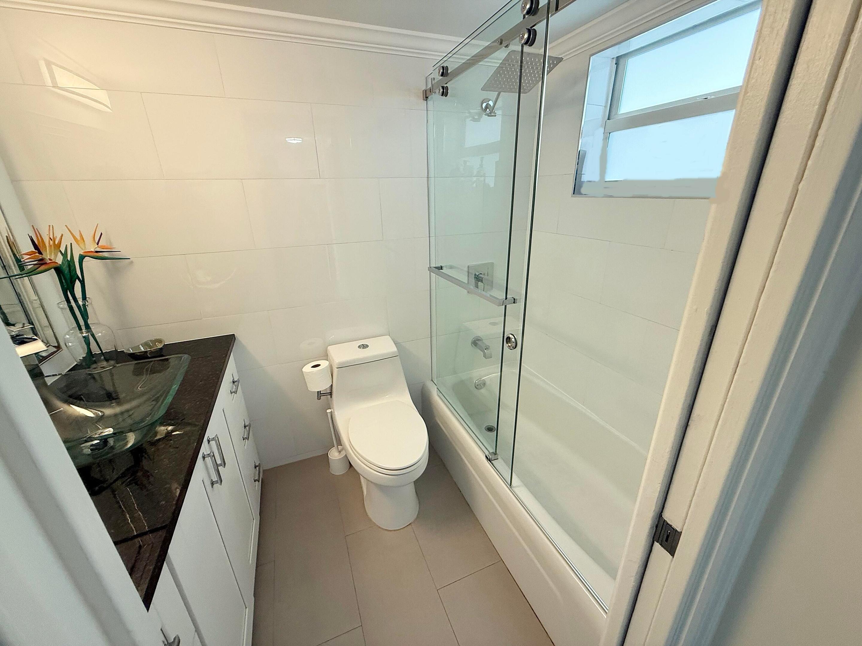 201 N Ocean Boulevard Ph2