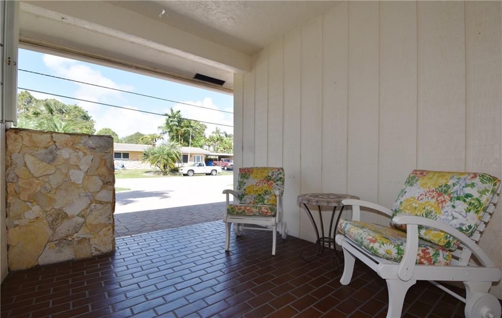 Country Club Isles 42-40 - Residential