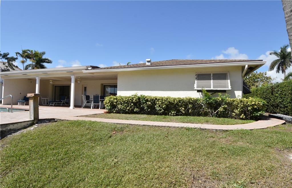 Country Club Isles 42-40 - Residential