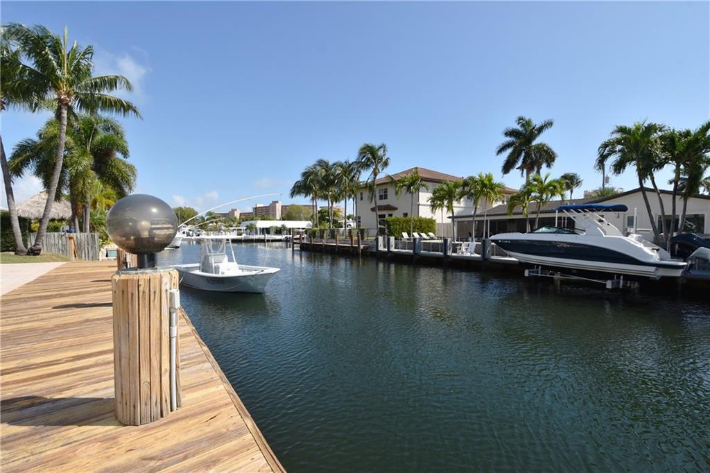 Country Club Isles 42-40 - Residential