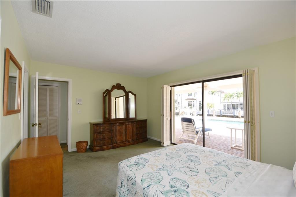 Country Club Isles 42-40 - Residential
