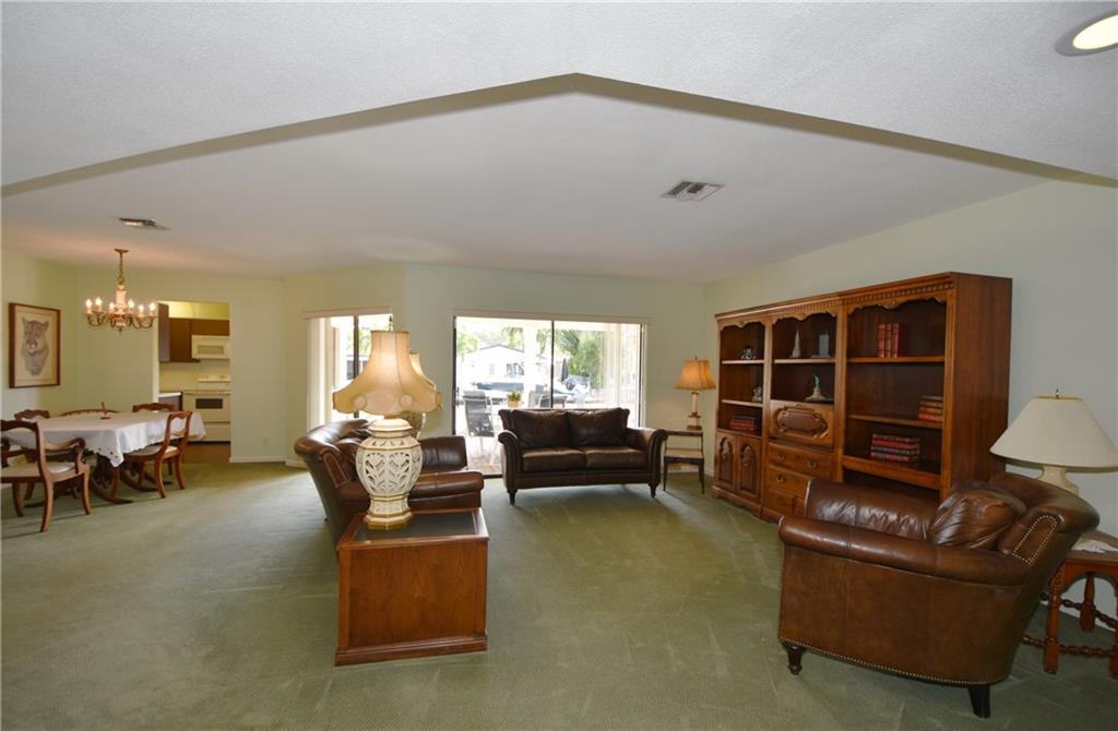 Country Club Isles 42-40 - Residential