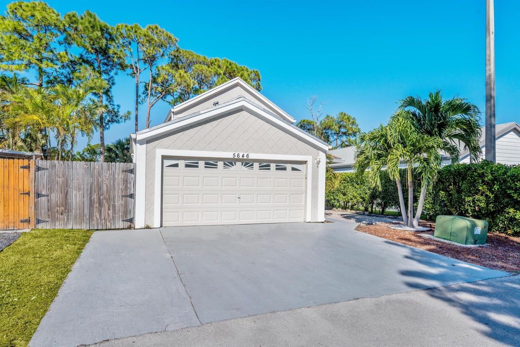 Photo of 5646 Dewberry Way, West Palm Beach, FL 33415 (MLS # R11042425)