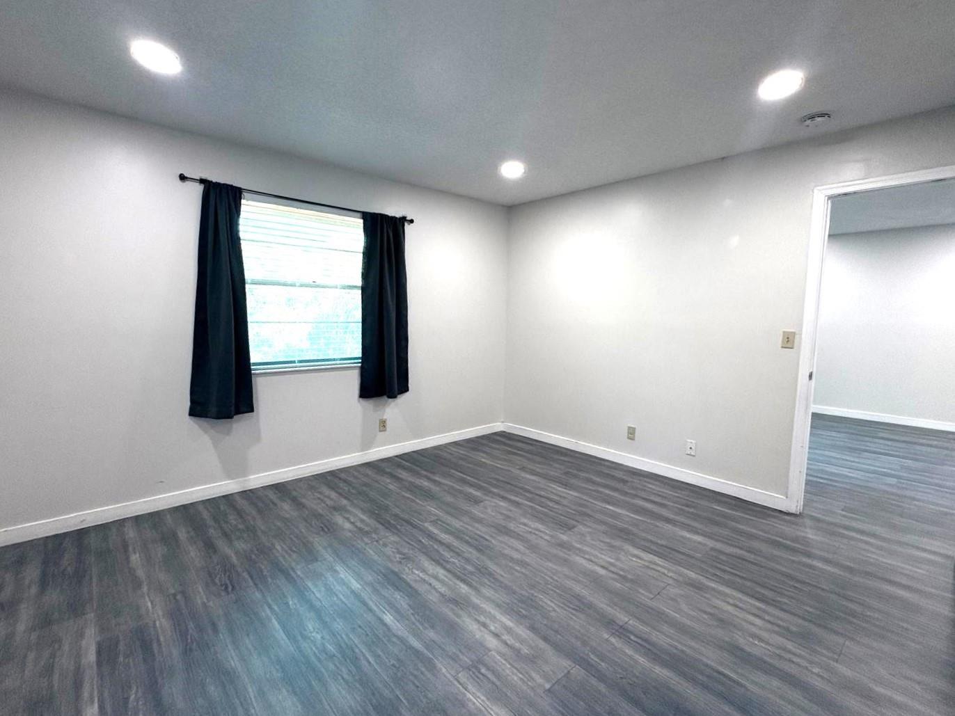Palm Village Condo - Residential Lease