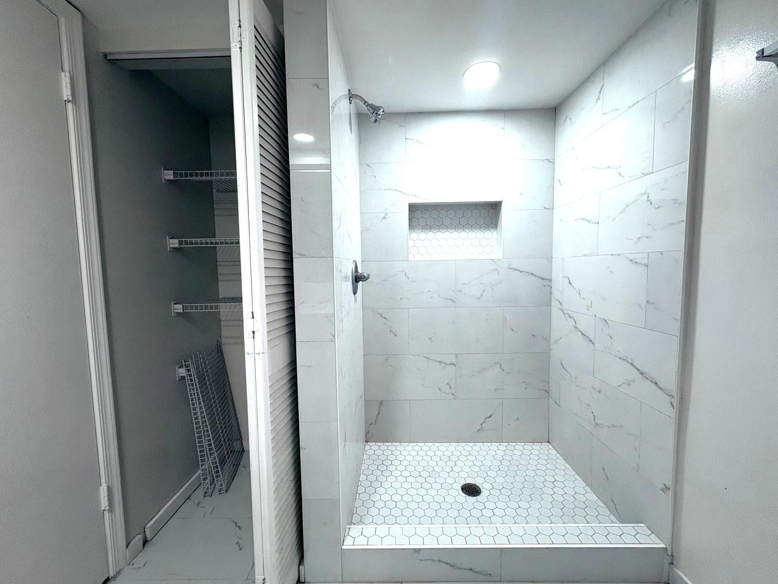 Palm Village Condo - Residential Lease