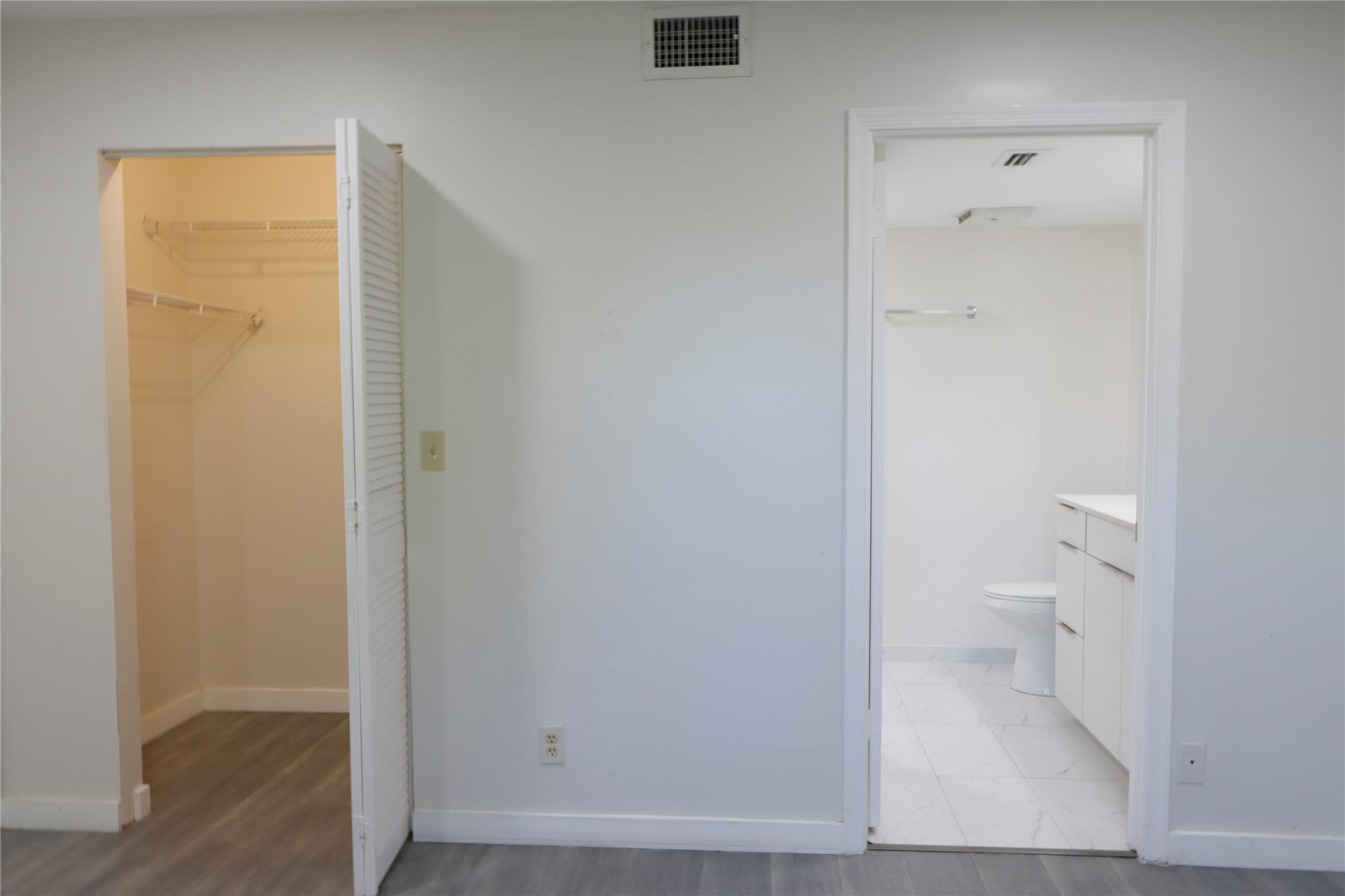 Palm Village Condo - Residential Lease