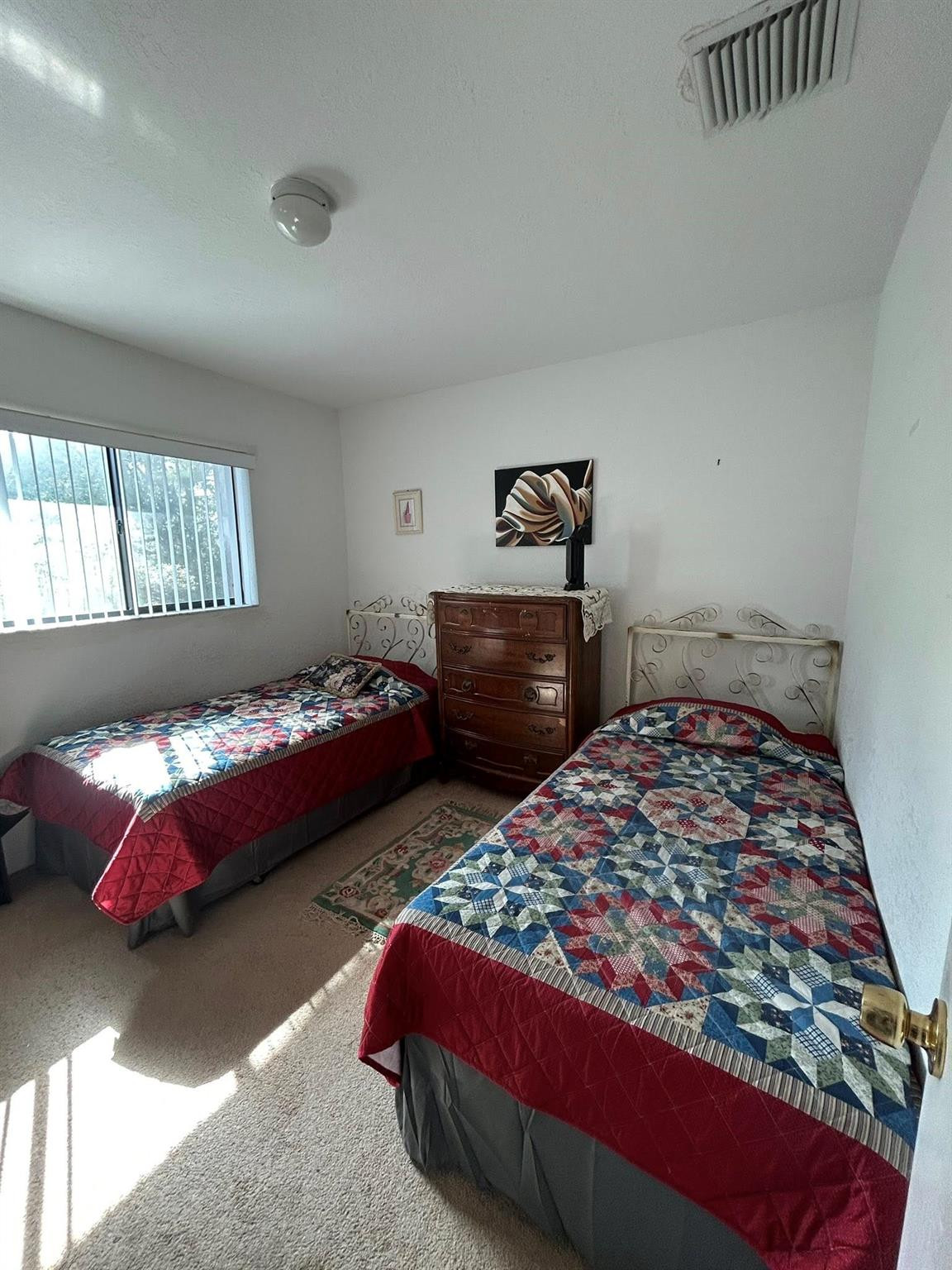 VISTA VERDE - Residential