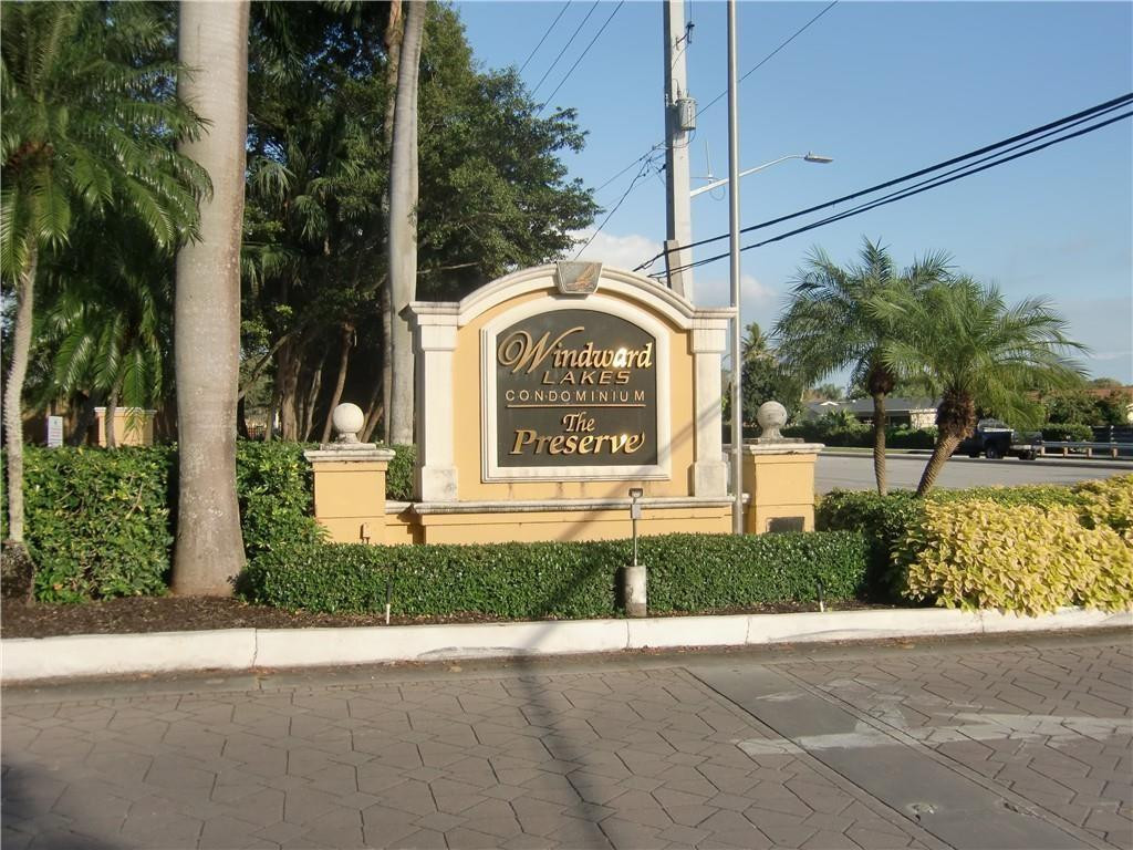 WINDWARD LAKES CONDO - Residential