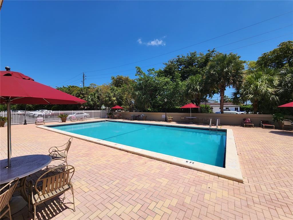 BAYVIEW PALMS CONDO - Residential