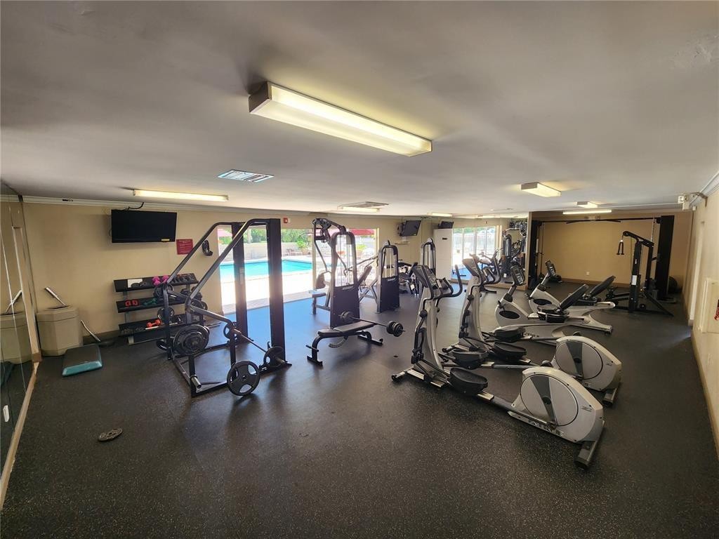 BAYVIEW PALMS CONDO - Residential