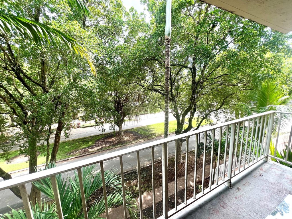 BAYVIEW PALMS CONDO - Residential