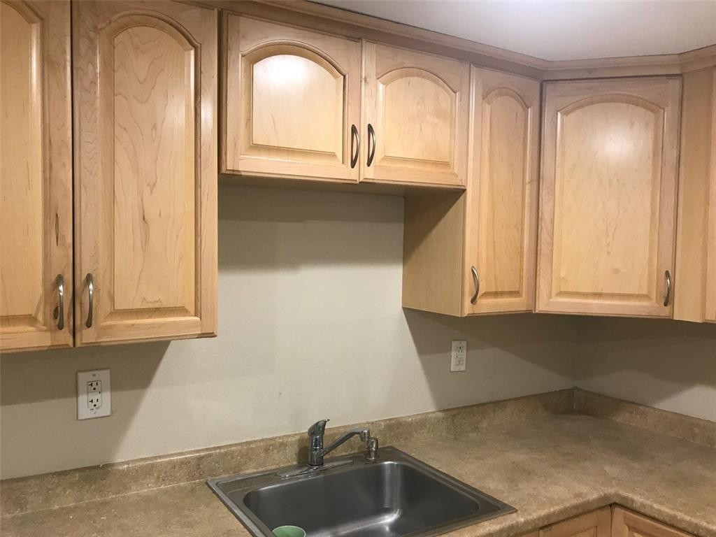 BAYVIEW PALMS CONDO - Residential