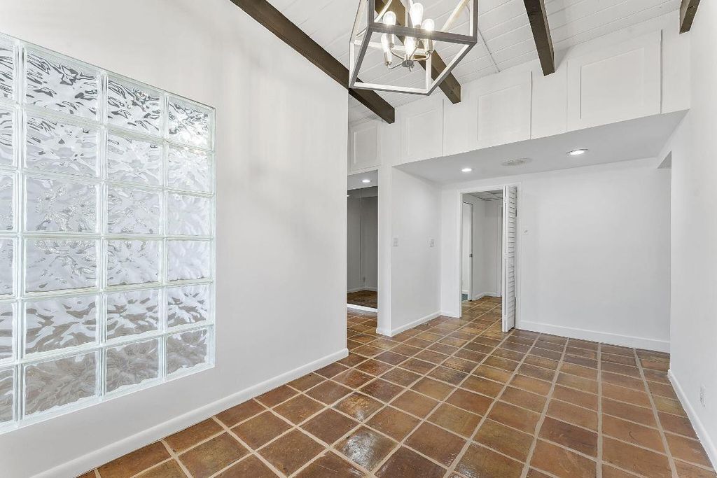 Photo of 215 NW 3rd Street, Boynton Beach, FL 33435 (MLS # R11085604)