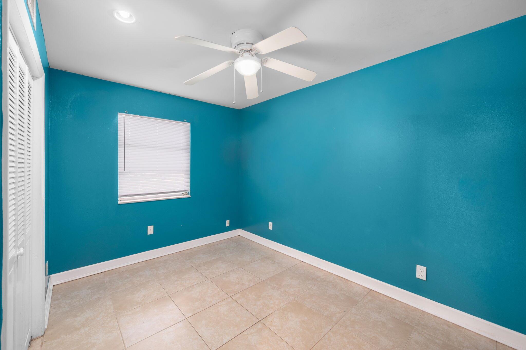 RIVER PARK-UNIT 3- BLK 28 - Residential