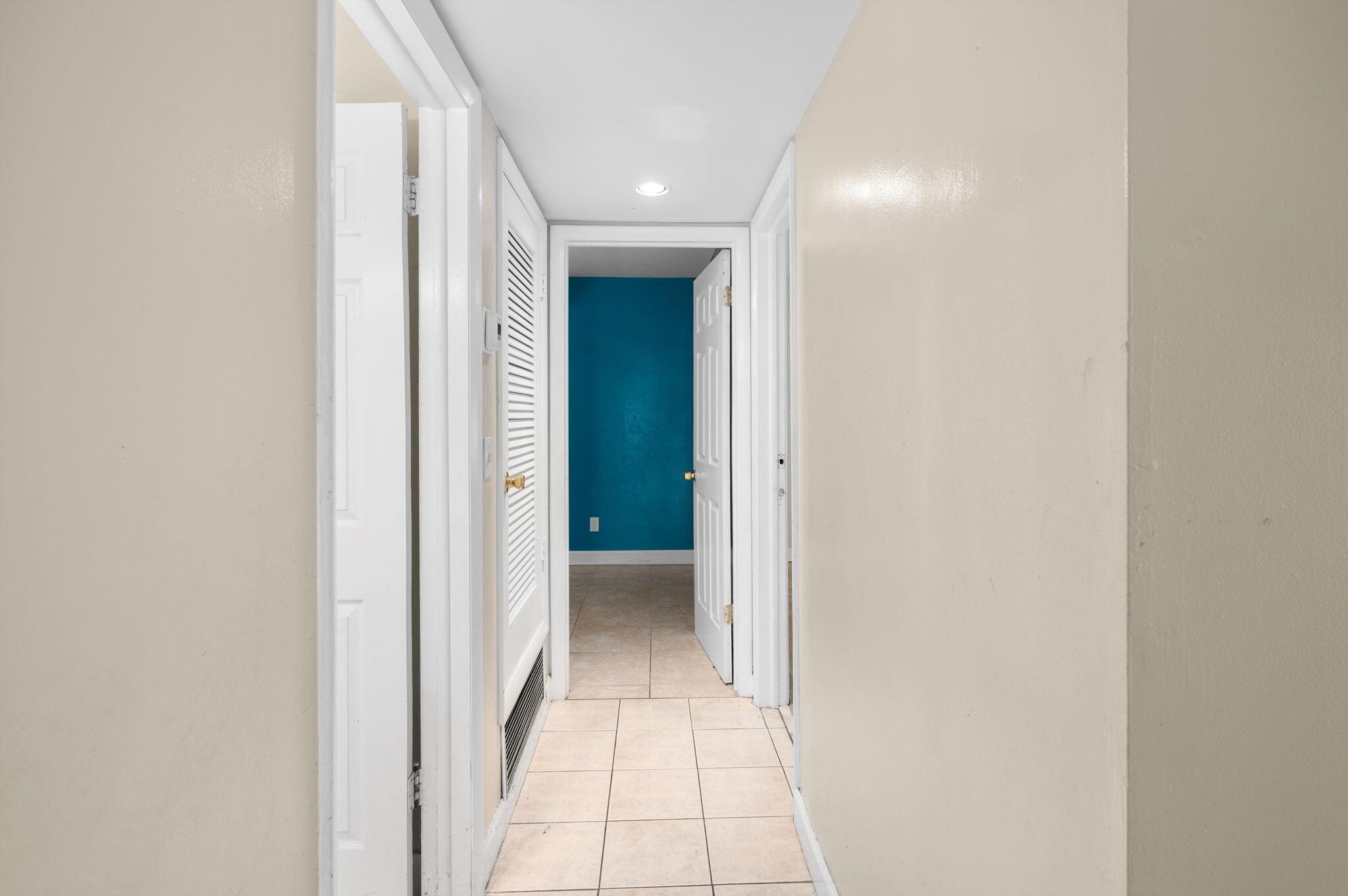 RIVER PARK-UNIT 3- BLK 28 - Residential