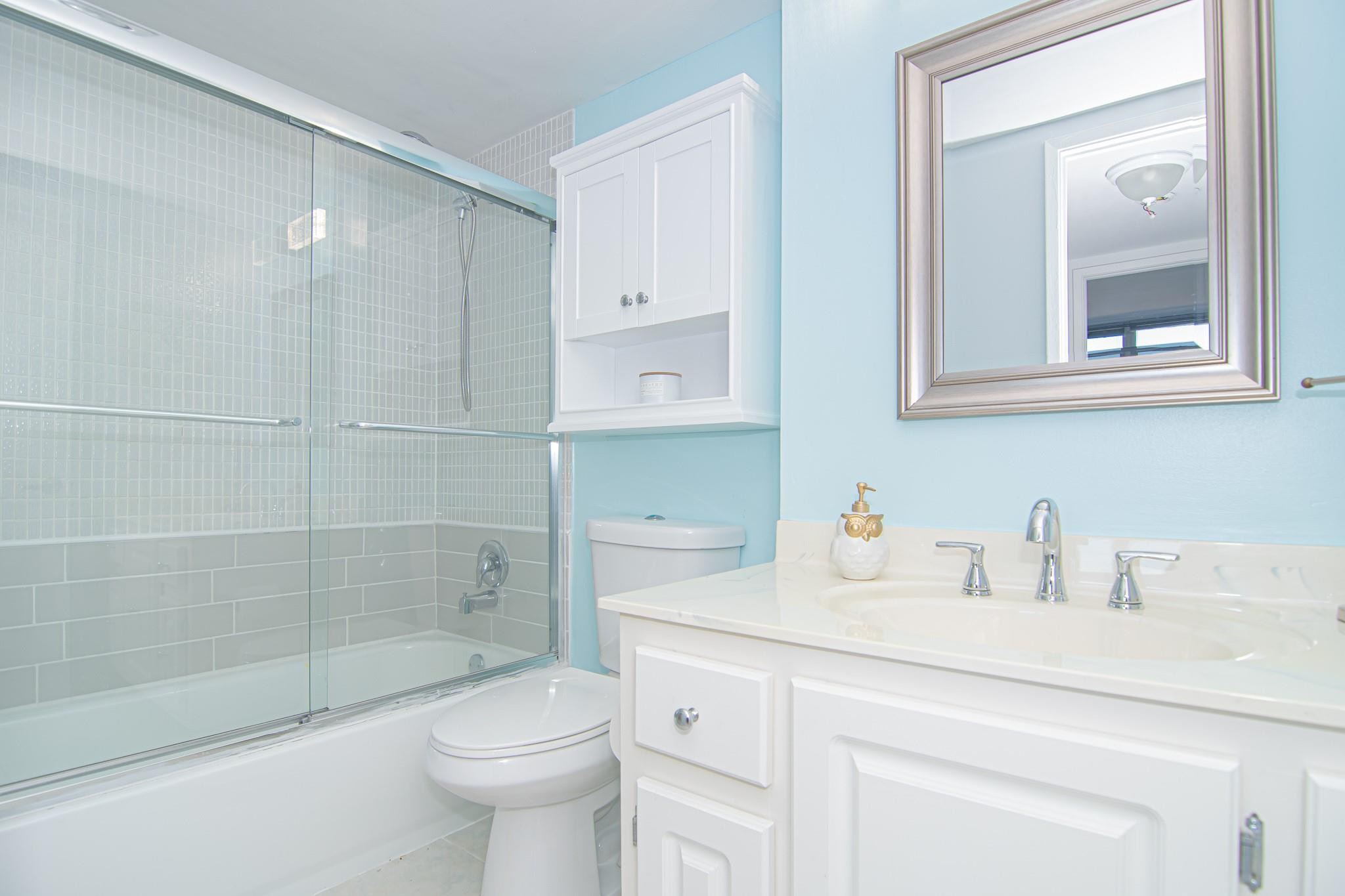 ISLAND CLUB TWO CONDO - Residential