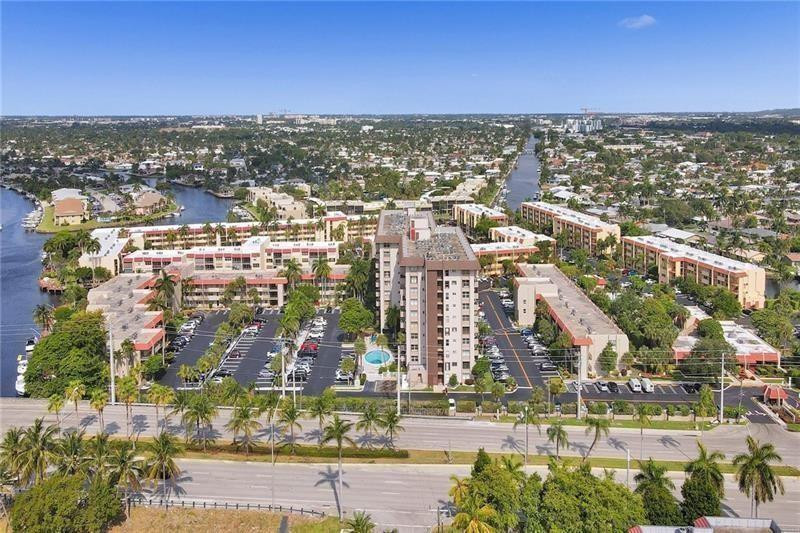 ISLAND CLUB TWO CONDO - Residential