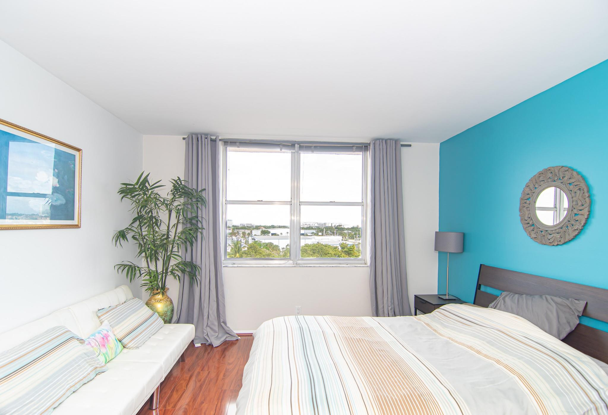 ISLAND CLUB TWO CONDO - Residential