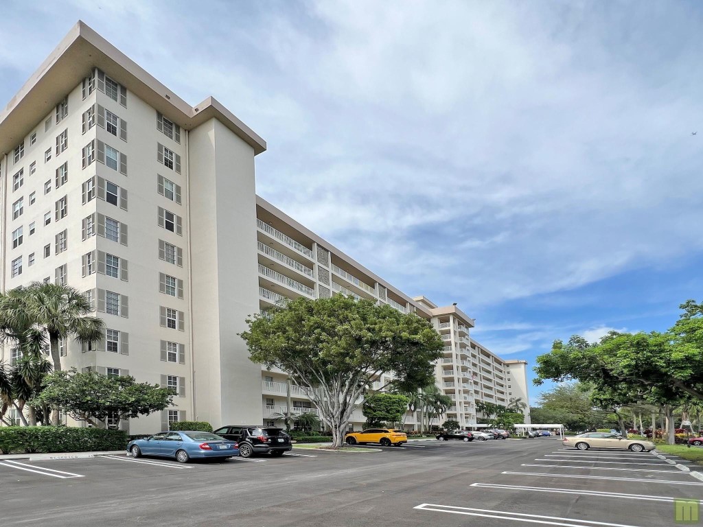 Palm Aire - Residential