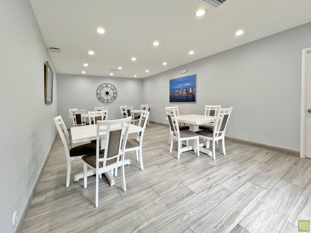 Palm Aire - Residential